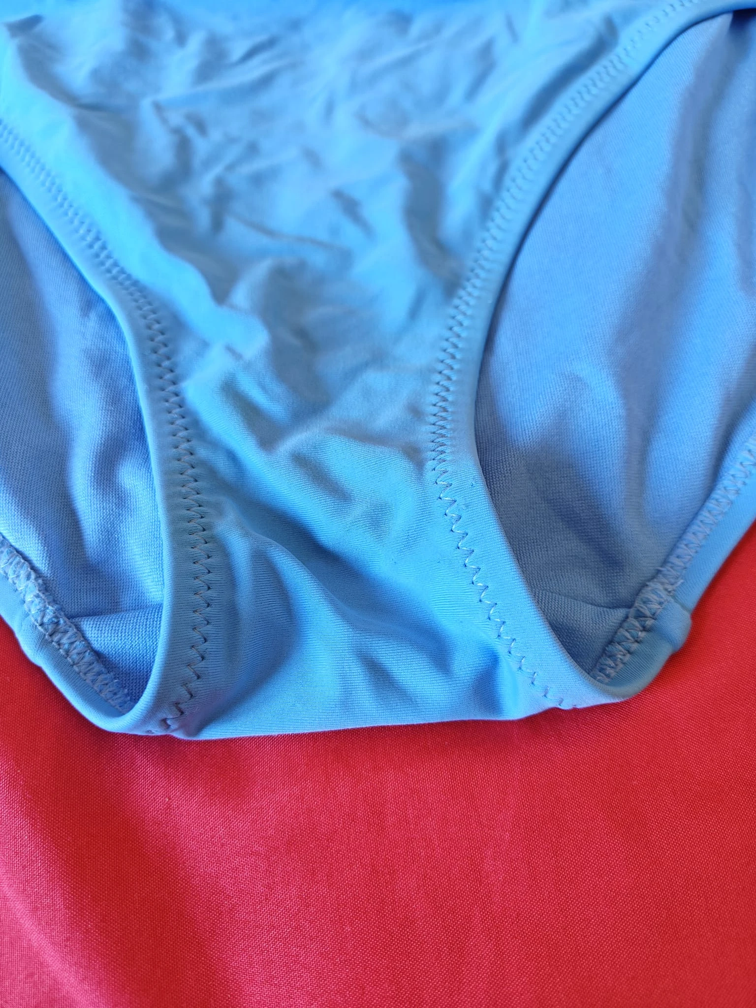 Bikini-style underwear in a vibrant blue tone – photo 3